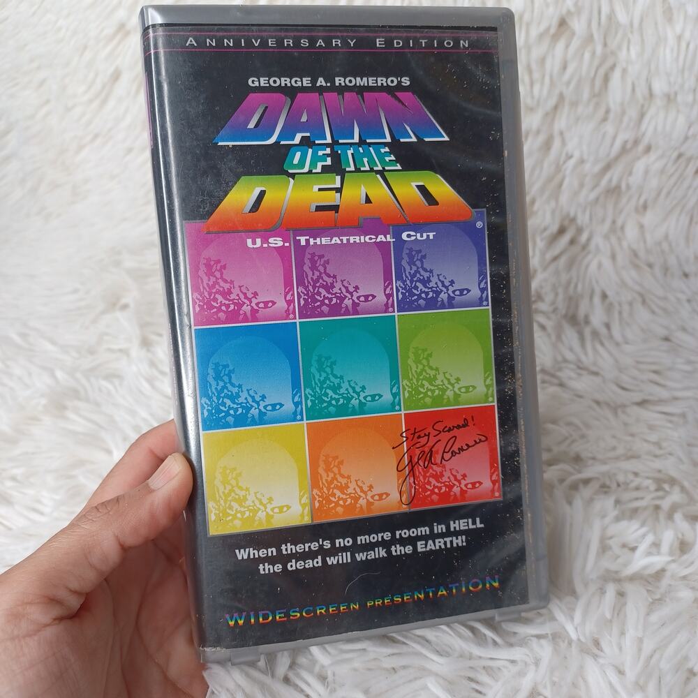 DAWN OF THE DEAD 1978 GREY CLAMSHELL ANNIVERSARY EDITION WIDESCREEN VHS Tape
